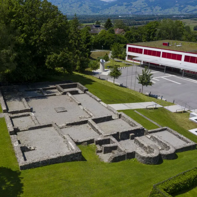 Römische Funde neben Primarschule in Nendeln